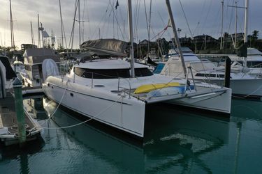 39' Fountaine Pajot 2003 Yacht For Sale
